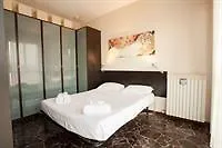 Rentopolis Corso Sempione Mac Mahon Апартаменты *
